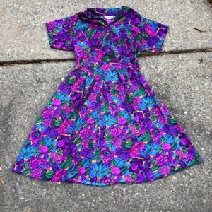 Vintage Joan Walters Floral Multicolor Top & Detailed Waist Skirt
